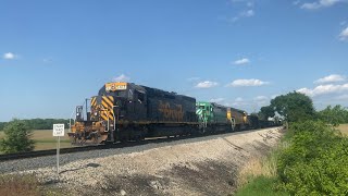 WampLE 431 with SD40T2 5413 SD402 6986 amp SD40T2 5411 at The West End Spencer Yard Limit on 51924 [upl. by Panta]