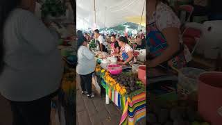 😋🍲Mercado de comida en Huaquechula Puebla en esta temporada de todos Santos [upl. by Adnawal]