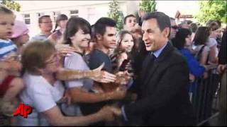 Raw Video Man Yanks Sarkozy by Shoulder [upl. by Nnaycnan378]