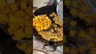 Mumbai famous kothimbir vadi 😋 shorts ytshorts viralshorts making make streetfood food [upl. by Akcinat950]