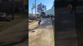 Three point contest between Grady and Hudson2014 [upl. by Lahsiv]