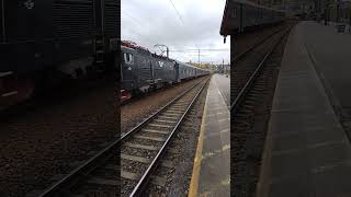 F1 train from Oslo to Stockholm via Kongsvinger arriving at lillestrøm station in Norway trainspot [upl. by Atinnek]