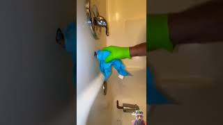 satisfyingplumpingplumbing diy plumber cleaningbathrobe cleaningmotivationbathtub bathroom [upl. by Asteria]