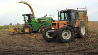 Ensilage 2015 JD 8600 et JD 7400 [upl. by Godart]