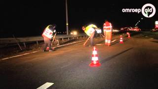 Ongeval op A1 bij Hoevelaken snelweg afgesloten [upl. by Arihs154]