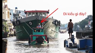 Kéo sà lan khổng lồ qua đoạn cua tử thần [upl. by Secundas]