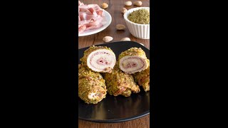 INVOLTINI DI POLLO con pistacchi e mortadella BUONISSIMI Shorts [upl. by Siraval]