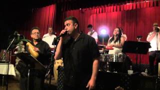 Gilberto Rivera amp Rumbanama at El Baile de las Guayaberas [upl. by Buff120]