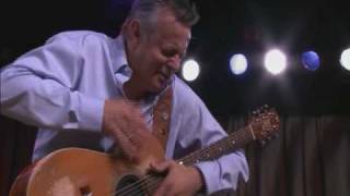 Tommy Emmanuel  Mombasa Center Stage 2008 [upl. by Izak]