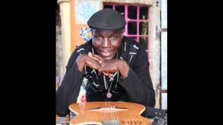 Oliver Mtukudzi  Pasi Njere [upl. by Indys]