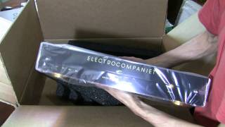 Electrompaniet ECD1 unboxing [upl. by Nnalyrehs]