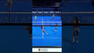 FLAWLESS RECOVERY 🥵🥵 Padel Highlights bestofpadel [upl. by Hayyifas]