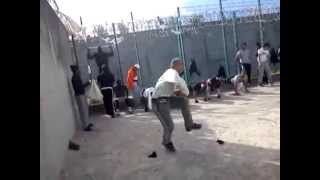 harlem shake en prison osny b1 saisai vocal [upl. by Ebert]