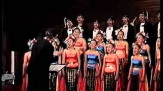 Gracioso Sonora Choir  Gai Bintang  KPS Unpar 2003 [upl. by Nida]