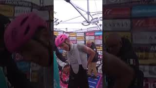 Tadej Pogacar gives Giulio Pellizzari his glasses and pink jersey after the stage 💖🤝 cycling giro [upl. by Egiarc]