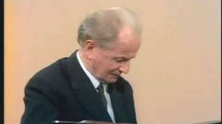 Wilhelm Kempff plays Beethovens Sonata No 27 Op 90 in E Minor 1st Movement Piano [upl. by Namrak]