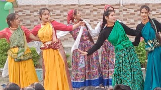 thando re thando garhwali song  celebrate by HES Students [upl. by Ydaj818]