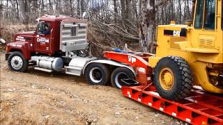 Mack lowboy [upl. by Suoirtemed226]