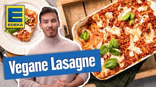 Vegane Lasagne  Lasagne ohne tierische Produkte selber machen [upl. by Jahn288]