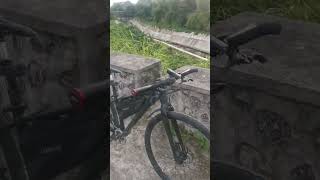 SEMI GRAVEL BIKES🚲🤩 YOUTUBESHORT SHORTS SATISFIYING bikelover cyling bikelife gravelbikes [upl. by Aivad387]