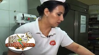 Cum se prepară cea mai delicioasă savarină Rețeta simplă care se poate face și acasă [upl. by Ayim375]