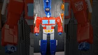 Studio Series 86 Commander Class Optimus Prime For Entertainment Purposes Only [upl. by Radloff114]