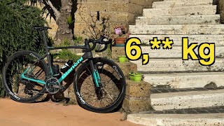 LA BICI PIU LEGGERA CHE ABBIA MAI AVUTO RECENSIONE BIANCHI SPECIALISSIMA RC [upl. by Mairam]