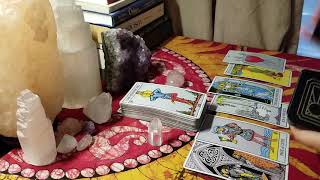 Sagitario Enero 2019 quotSecretosquot Tirada de Tarot del Amor [upl. by Shani187]