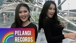 Duo Serigala  Sianida Official Music Video [upl. by Alle]