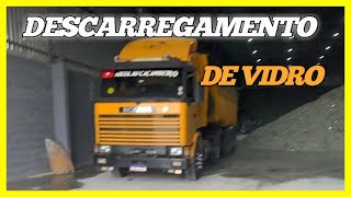 Veja SCANIA FAZENDO DESCARREGAMENTO DE VIDRO PLANO MISTO ✅ nicolaucacambeiro113 [upl. by Croteau]