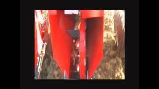 ERME Mechanical Garlic Planter PLMS3wmv [upl. by Shandeigh]