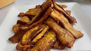 HOW TO MAKE FRIED PLANTAIN JAMAICAN STYLE [upl. by Ahterod]