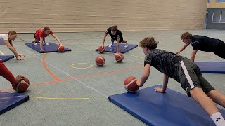 Allgemeines Athletiktraining mit Basketbällen [upl. by Pena]