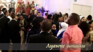 TF1  4 Mariages pour une lune de miel Faiza et Omar orchestre marocain chleuh Ayawne de Paris 2014 [upl. by Htinek454]