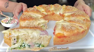 FOCACCIA SOFFICE PROSCIUTTO E FORMAGGIO impasto BRIOCHE SALATO ricetta facile [upl. by Yelyak]