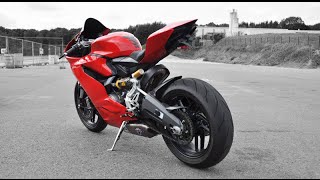 Circuit Mettet with Ducati 899 Panigale First Time on a Track Exhaust Sound [upl. by Congdon]