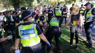 420 arrest Vicpol over use of force [upl. by Seaddon]