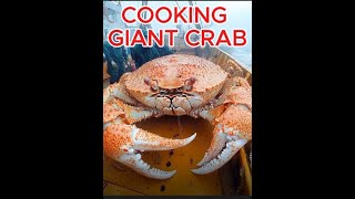 Giant Crab Florida Hand Caught [upl. by Theresa]