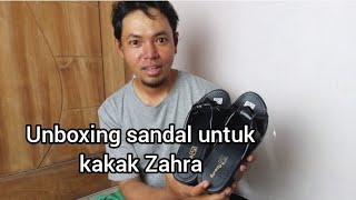 Unboxing sandal untuk kakak Zahra [upl. by Ahsak586]