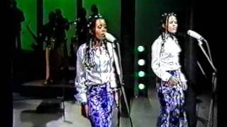 TABU LEY amp Les Soeurs YONDO dans l AFRISA Live 1975  NAYAwmv [upl. by Zita952]