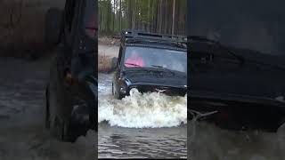 UAZ Hunter overcomes the ford [upl. by Georgi]