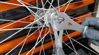 How to fix wobbly wheel  greasing the hubs [upl. by Roydd761]