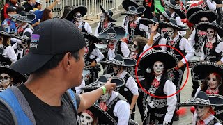 El mejor desfile de Mexico fue inventado por los Gringos POSAN COMO MEXICANOS [upl. by Campbell349]