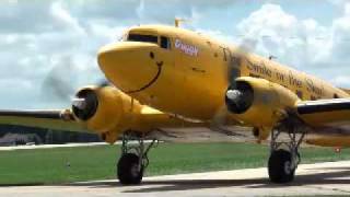 Duggy DC3 C47 at Whiteside County Airport [upl. by Ruffi]