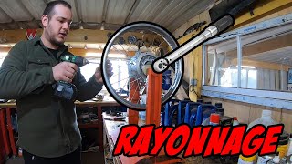 COMMENT RAYONNER UNE ROUE [upl. by Lyell]