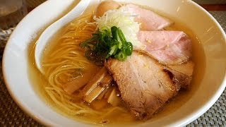 お茶の水女子大生が好きな人気ラーメン店『生粋 花のれん』鶏だしスープの塩ラーメンの美しさとうまさに降参！東京・茗荷谷 [upl. by Sowell]