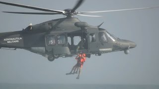 Agusta Westland HH139A AW139M SAR Demo Italian Air Force Jesolo Air Extreme 2015 [upl. by Pelmas]