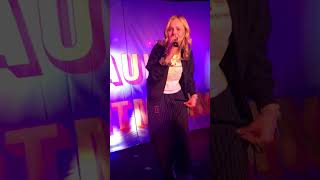 Paula Hartmann quotKugeln im Laufquot Live in Berlin 2022 Erstes Konzert [upl. by Kwarteng]