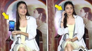 Anushka Sharma speaking to a reporters mother is the cutest thing you will see today [upl. by Waxler]