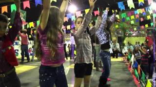 FESTA CAIPIRA COREOGRAFIA COUNTRY  2011 MP4 [upl. by Aitnis]